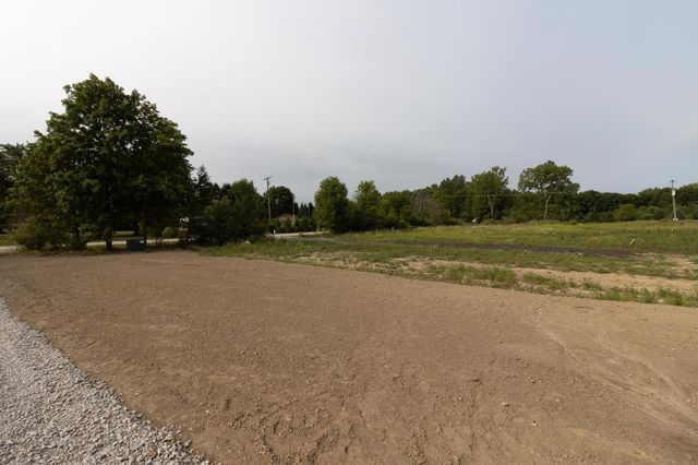 10428 Carroll Road, Columbus, MI 48063
