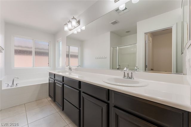 9353 Pink Stargazer Avenue, Las Vegas, NV 89166
