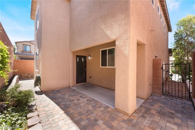 9353 Pink Stargazer Avenue, Las Vegas, NV 89166