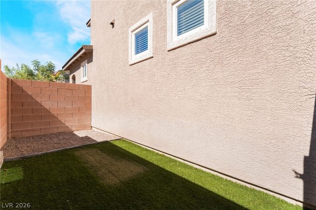 9353 Pink Stargazer Avenue, Las Vegas, NV 89166
