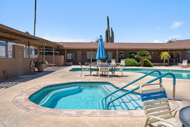 10701 N 99TH Avenue 186, Peoria, AZ 85345