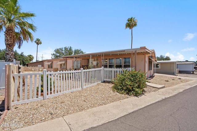 10701 N 99TH Avenue 186, Peoria, AZ 85345