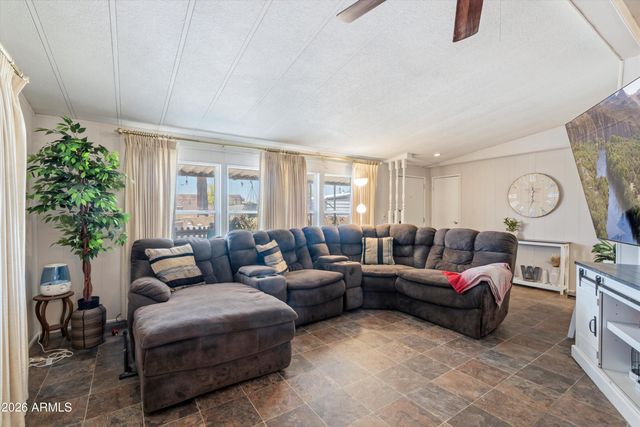 10701 N 99TH Avenue 186, Peoria, AZ 85345