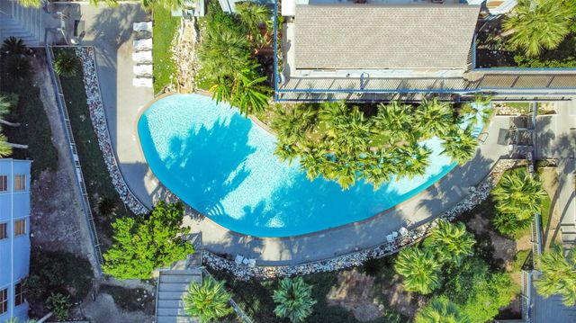8100 Seawall Boulevard 302, Galveston, TX 77551