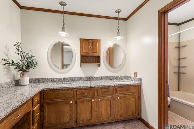 36491 Caraway Rd, Denham Springs, LA 70706