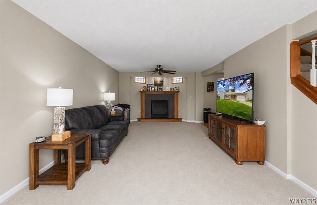 51 Tracy Lynn Lane, West Seneca, NY 14224