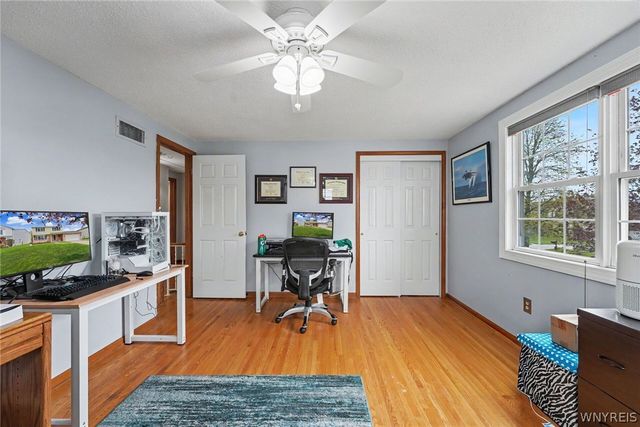 51 Tracy Lynn Lane, West Seneca, NY 14224