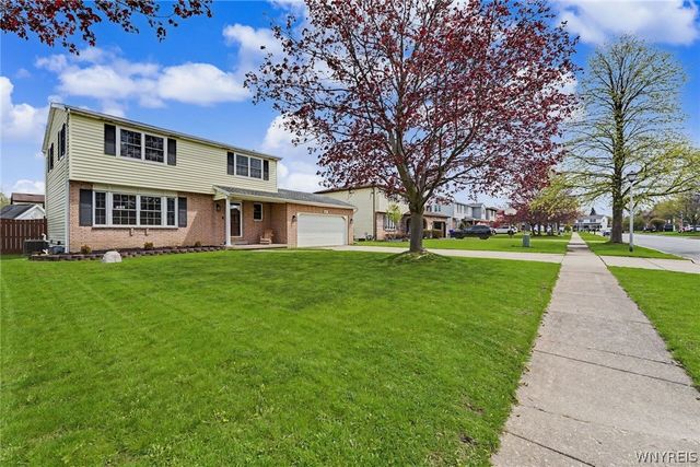 51 Tracy Lynn Lane, West Seneca, NY 14224