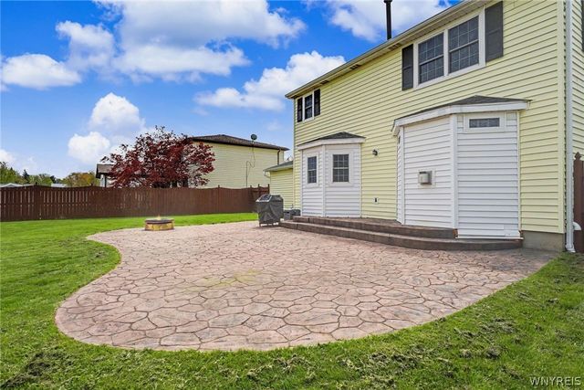 51 Tracy Lynn Lane, West Seneca, NY 14224