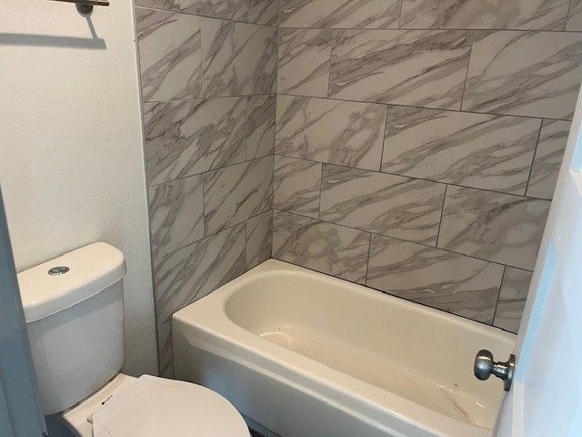 2800 Douglas Avenue 301, Dallas, TX 75219