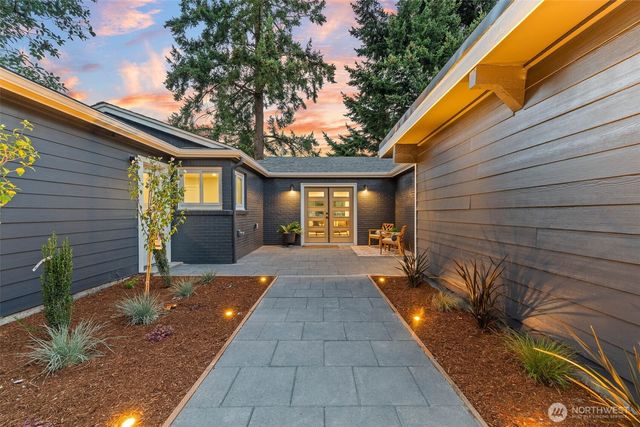 13302 Bitter Place N, Seattle, WA 98133