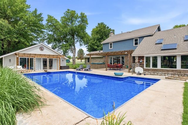 11300 Greenwood Drive, Piedmont, OK 73078
