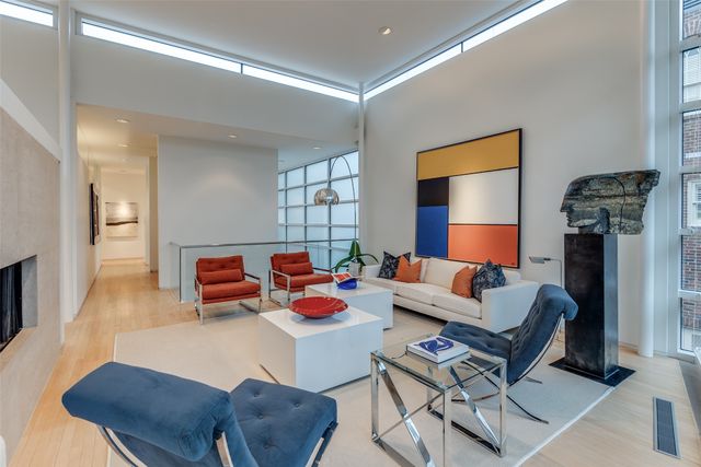 4428 N Versailles Avenue, Highland Park, TX 75205