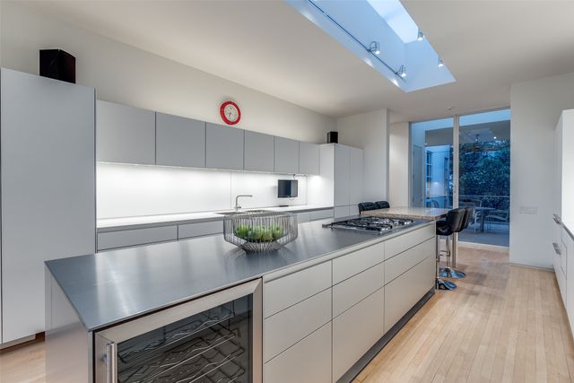 4428 N Versailles Avenue, Highland Park, TX 75205