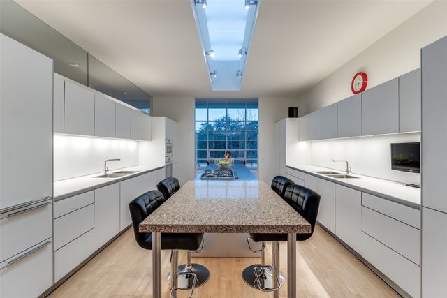 4428 N Versailles Avenue, Highland Park, TX 75205