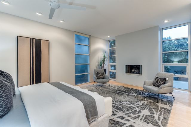 4428 N Versailles Avenue, Highland Park, TX 75205