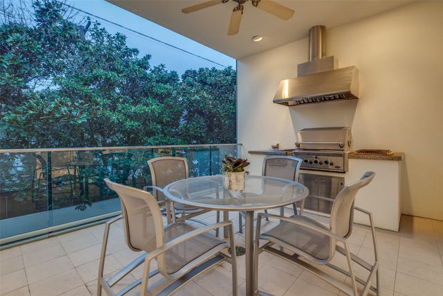 4428 N Versailles Avenue, Highland Park, TX 75205