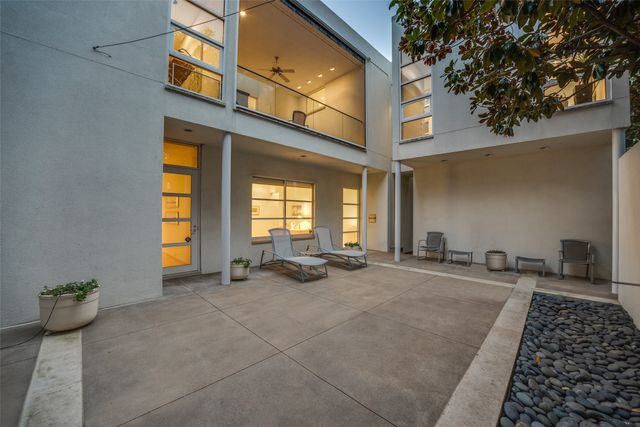 4428 N Versailles Avenue, Highland Park, TX 75205