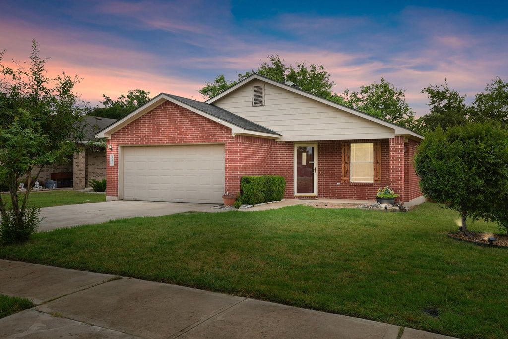 516 Emma Rose TRL, Leander, TX 78641