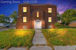 12785 Chelsea Street, Detroit, MI 48213