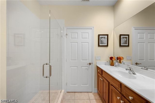 11053 Harbour Yacht CT 201, Fort Myers, FL 33908