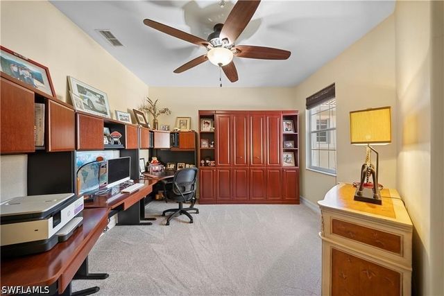 11053 Harbour Yacht CT 201, Fort Myers, FL 33908
