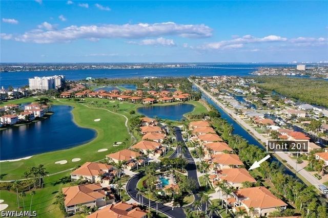 11053 Harbour Yacht CT 201, Fort Myers, FL 33908
