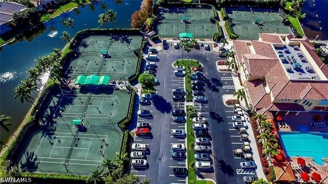 11053 Harbour Yacht CT 201, Fort Myers, FL 33908