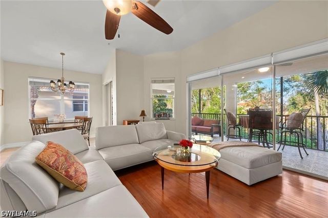 11053 Harbour Yacht CT 201, Fort Myers, FL 33908