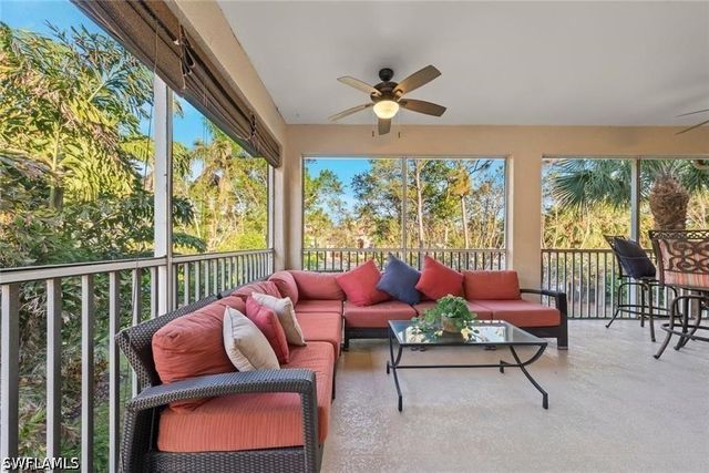 11053 Harbour Yacht CT 201, Fort Myers, FL 33908