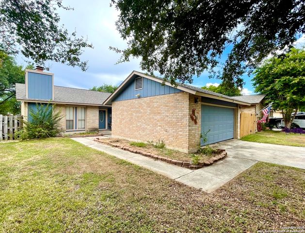 13219 Larkway, San Antonio, TX 78233