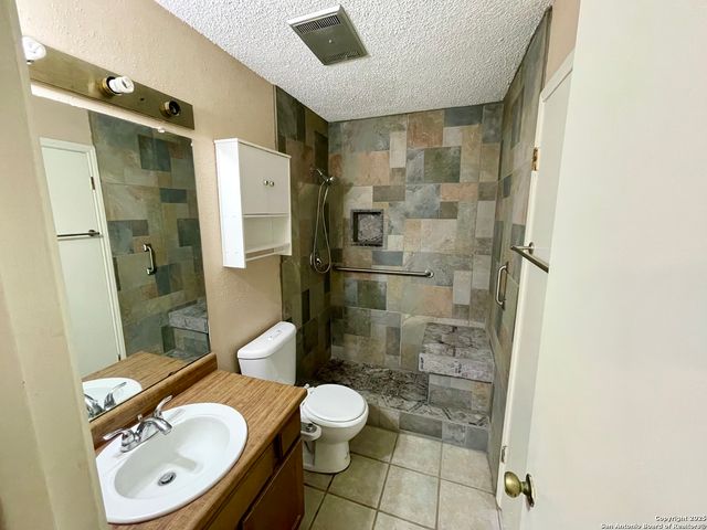 13219 Larkway, San Antonio, TX 78233