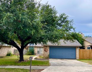13219 Larkway, San Antonio, TX 78233