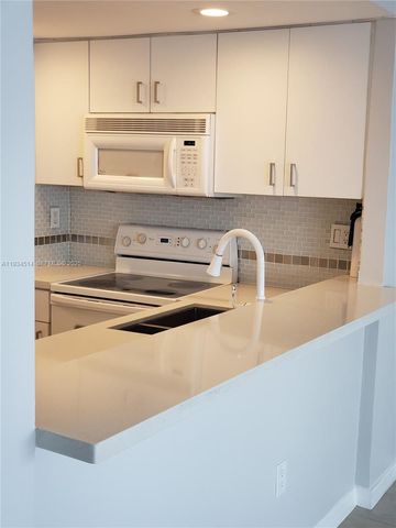 600 NE 36th St 1116, Miami, FL 33137