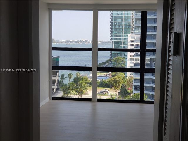 600 NE 36th St 1116, Miami, FL 33137