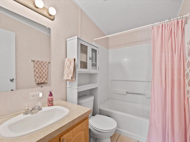 4 Ripple Creek Drive, Huntsville, TX 77320