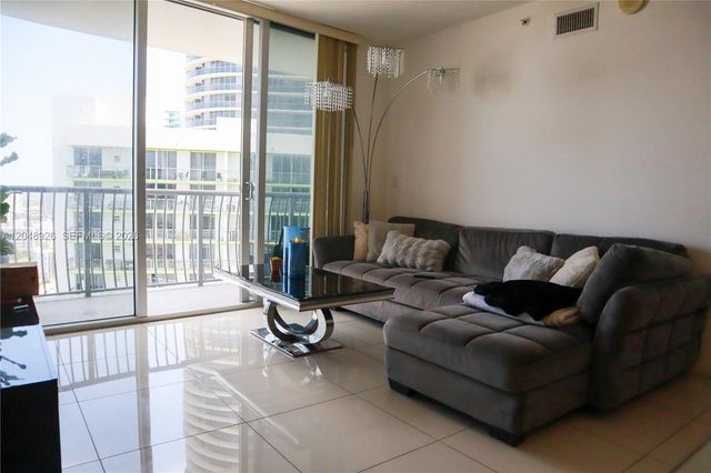 1750 N Bayshore Drive 3611, Miami, FL 33132