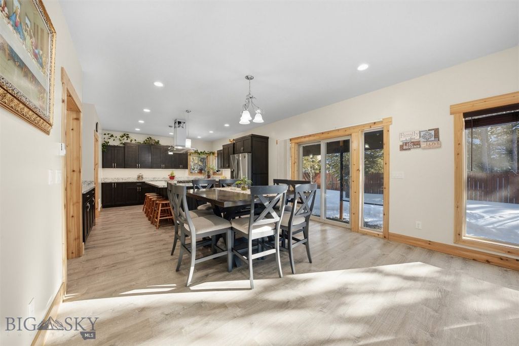 532 Gallatin Avenue, West Yellowstone, MT 59758 photo 16