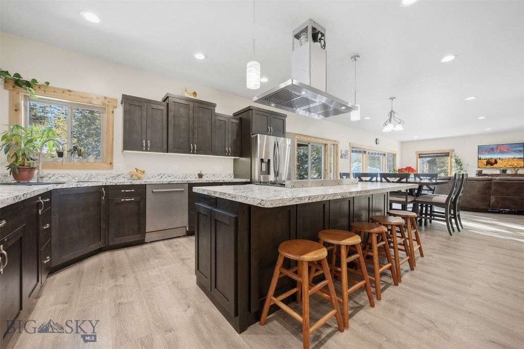 532 Gallatin Avenue, West Yellowstone, MT 59758 photo 20