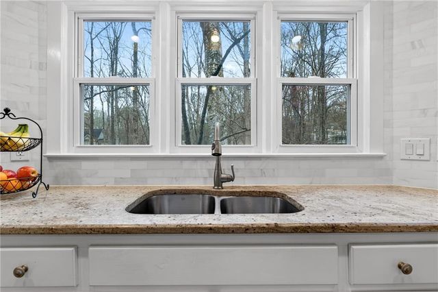 5653 Creekside Drive, Peachtree Corners, GA 30092