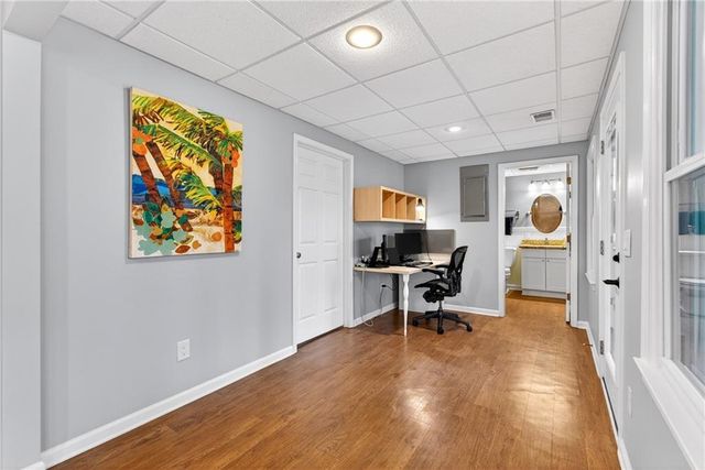 5653 Creekside Drive, Peachtree Corners, GA 30092