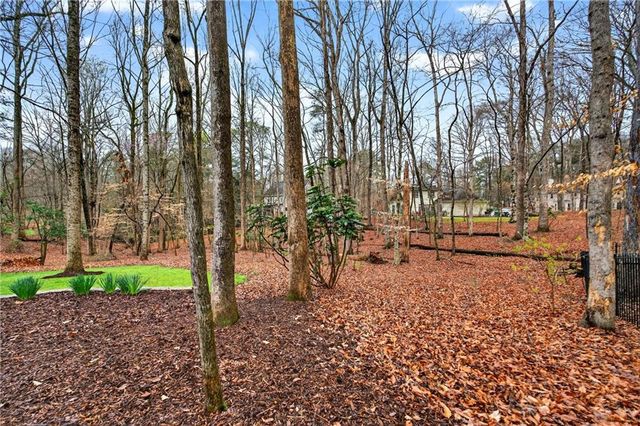 5653 Creekside Drive, Peachtree Corners, GA 30092