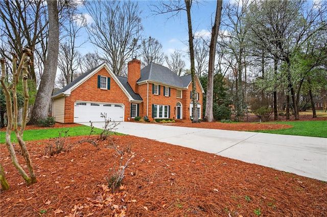 5653 Creekside Drive, Peachtree Corners, GA 30092