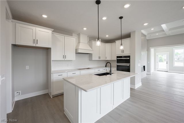 777 Rock Harbor, Avon Lake, OH 44012