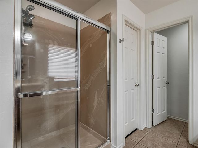 1850 Long Trail, Edmond, OK 73012