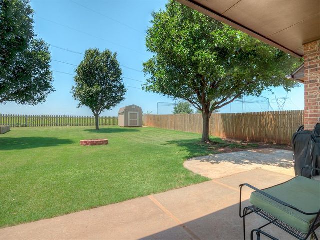 1850 Long Trail, Edmond, OK 73012