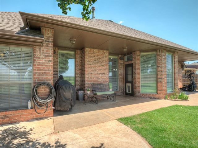 1850 Long Trail, Edmond, OK 73012