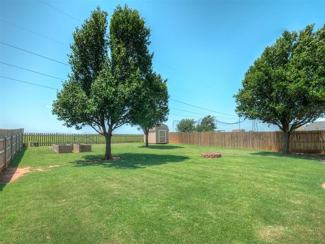 1850 Long Trail, Edmond, OK 73012