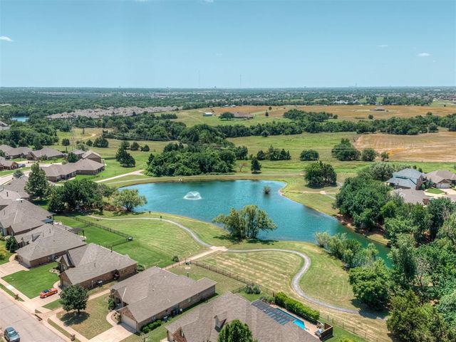 1850 Long Trail, Edmond, OK 73012