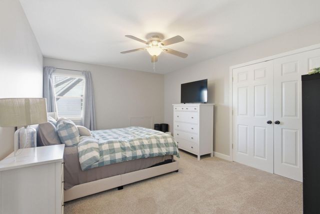 2452 English Station Drive, Lexington, KY 40514